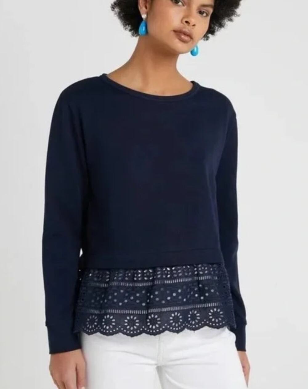 J CREW Navy Blue Eyelet Ruffle Eyelet Hem Sweatshirt Medium Cozy Cute Relaxed